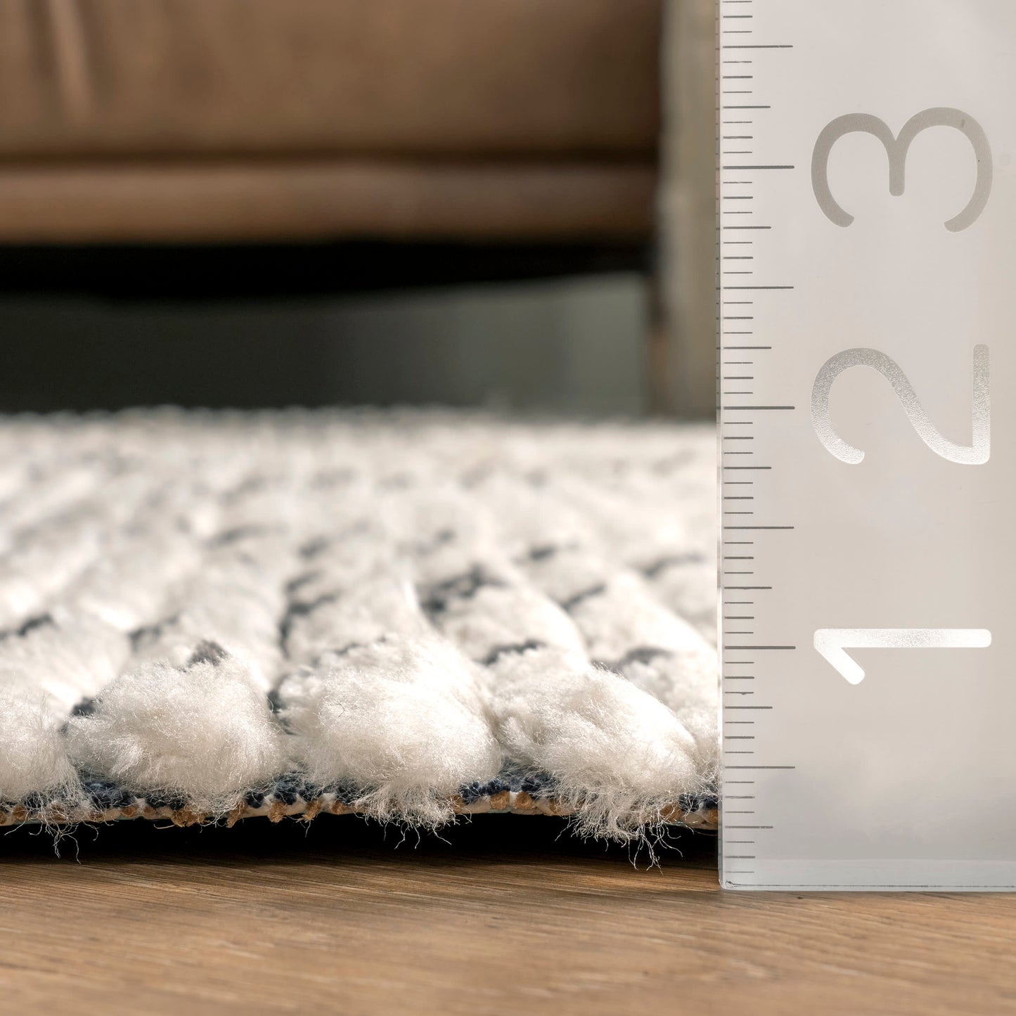 Modern Tracery Tasseled Rug | Beige