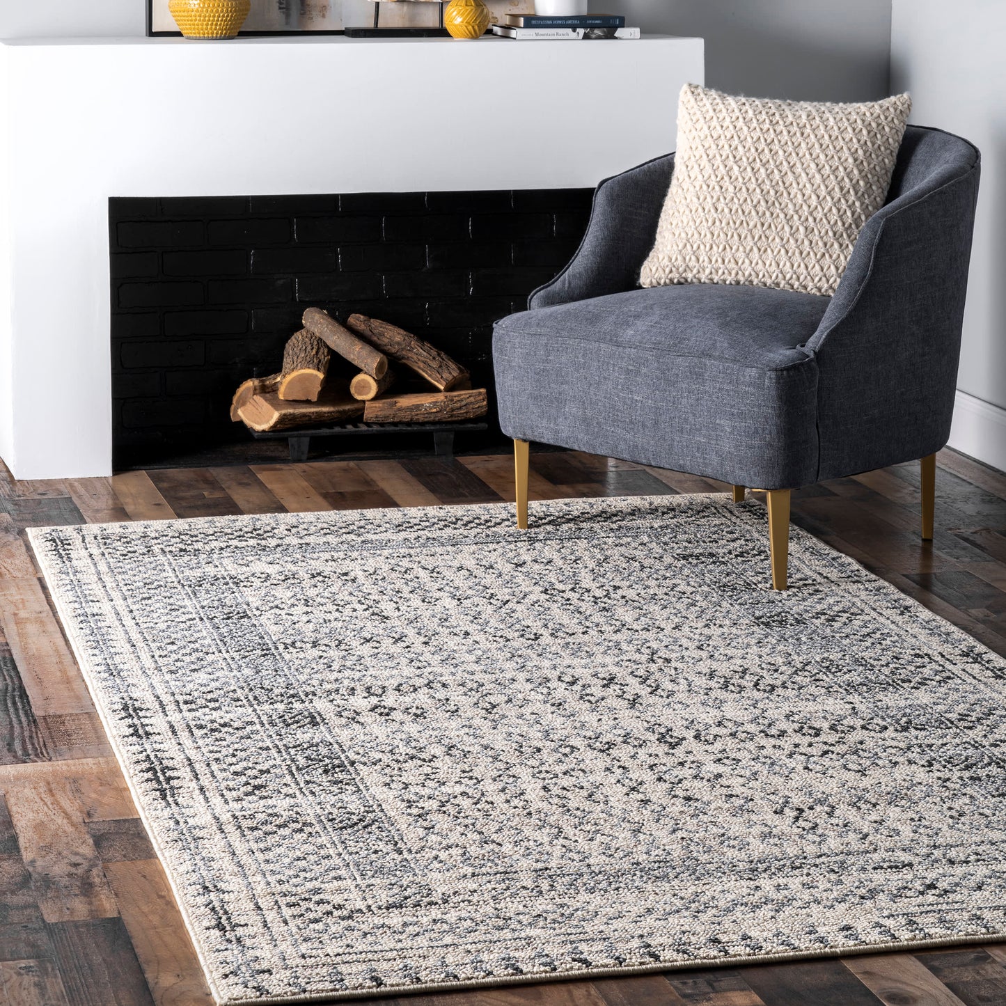 Checkered Diamonds Rug | Light Grey